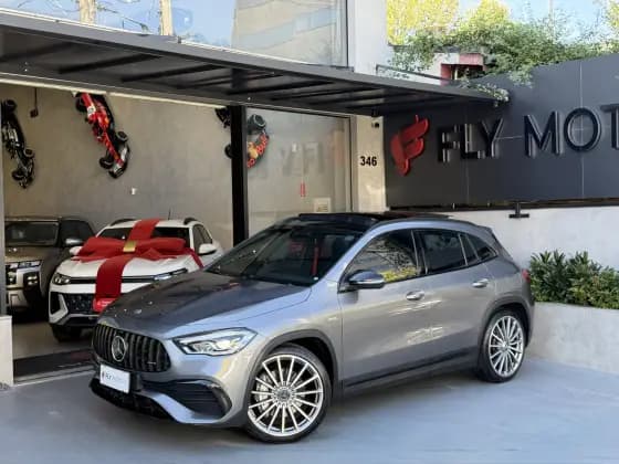 Carro 2.0 CGI GASOLINA 4MATIC SPEEDSHIFT