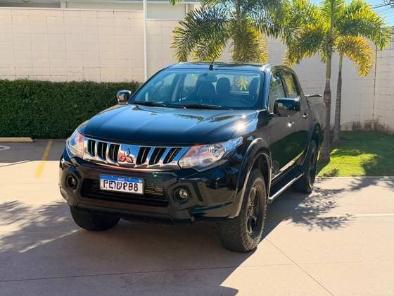 Carro 2.4 16V TURBO DIESEL SPORT GLS CD 4P 4X4 AUTOMÁTICO