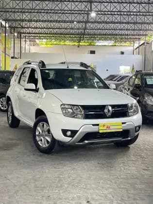 Carro 1.6 DYNAMIQUE 4X2 16V FLEX 4P MANUAL
