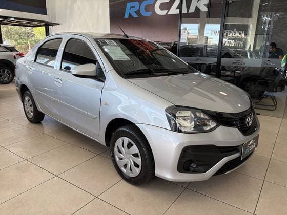 Carro 1.5 X PLUS 16V FLEX 4P MANUAL