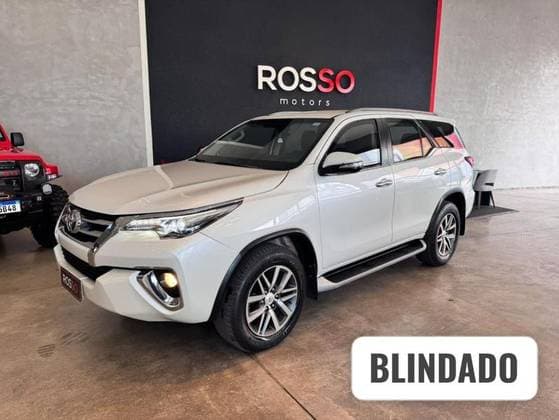 Carro 2.8 SRX 4X4 CD 16V DIESEL 4P AUTOMÁTICO