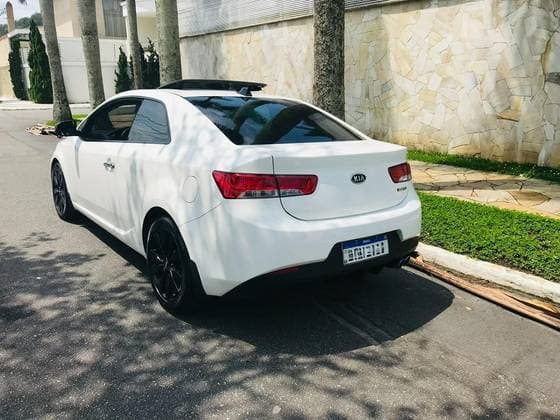 Carro 2.0 KOUP 16V GASOLINA 2P AUTOMÁTICO