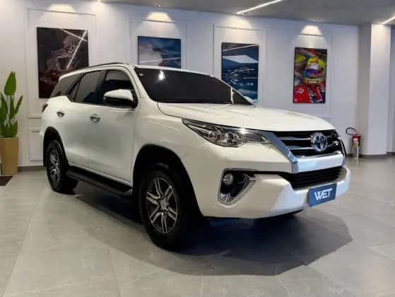 Carro 2.7 SRV 7 LUGARES 4X2 16V FLEX 4P AUTOMÁTICO