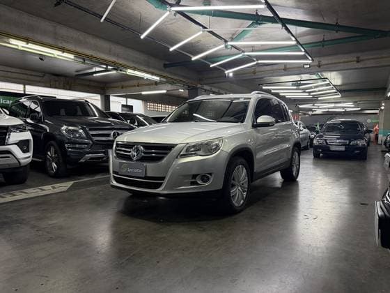 Carro 2.0 TSI 16V TURBO GASOLINA 4P TIPTRONIC
