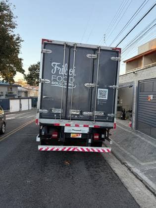 Carro 2.8 TURBO DIESEL CHASSI 4X2 MANUAL