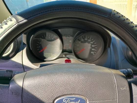 Carro 1.0 MPI PERSONNALITÉ 8V GASOLINA 4P MANUAL