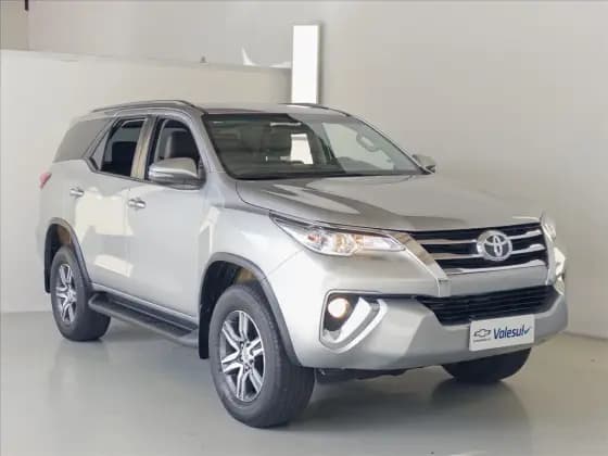 Carro 2.7 SR 4X2 16V FLEX 4P AUTOMÁTICO