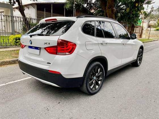 Carro 2.0 16V GASOLINA SDRIVE18I 4P AUTOMÁTICO