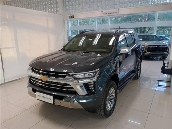 Carro 2.8 16V TURBO DIESEL HIGH COUNTRY 7L 4X4 AUTOMÁTICO