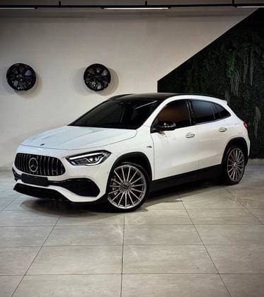 Carro 2.0 CGI GASOLINA 4MATIC SPEEDSHIFT