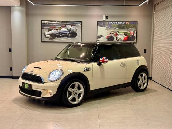 Carro 1.6 S 16V TURBO GASOLINA 2P AUTOMÁTICO