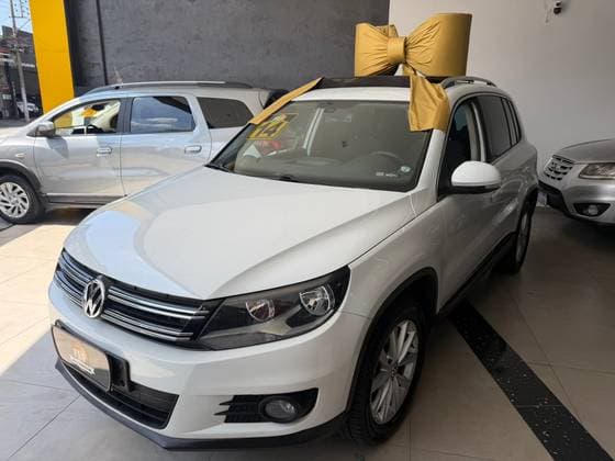 Carro 2.0 TSI 16V TURBO GASOLINA 4P TIPTRONIC