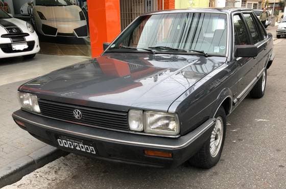 Carro 1.8 GLS 8V ÁLCOOL 4P MANUAL