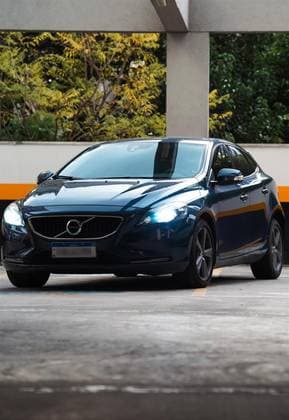 Carro 2.0 T4 KINETIC GASOLINA 4P AUTOMÁTICO