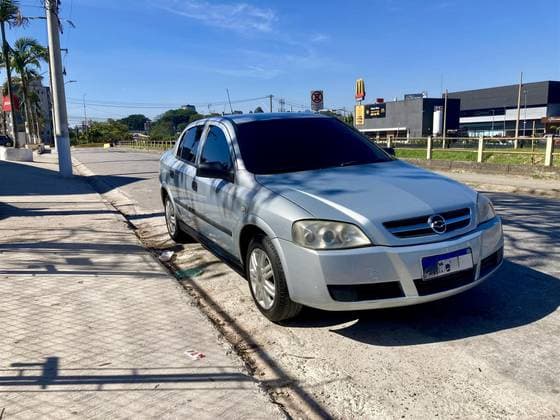 Carro 2.0 MPFI COMFORT SEDAN 8V FLEX 4P MANUAL