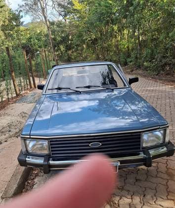 Carro 1.6 II 8V ÁLCOOL 2P MANUAL