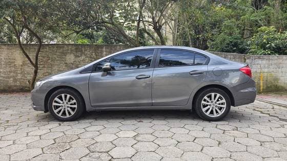 Carro 2.0 LXR 16V FLEX 4P AUTOMÁTICO