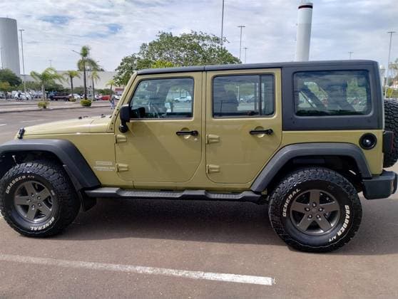 Carro 3.6 UNLIMITED SPORT 4X4 V6 GASOLINA 4P AUTOMÁTICO