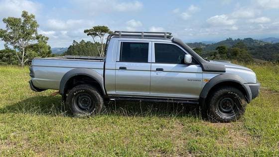 Carro 2.5 GL 4X4 CD 8V TURBO DIESEL 4P MANUAL