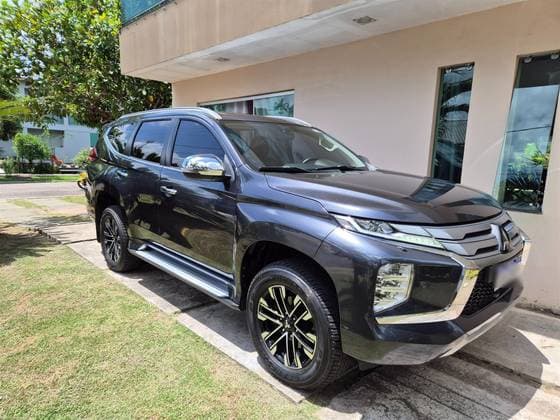 Carro 2.4 16V MIVEC TURBO DIESEL HPE-S AWD AUTOMÁTICO