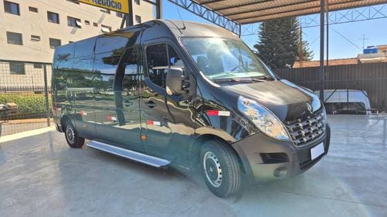 Carro 2.3 DCI DIESEL MINIBUS EXECUTIVE 16L L3H2 3P MANUAL
