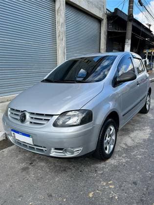 Carro 1.0 MI PLUS 8V FLEX 4P MANUAL