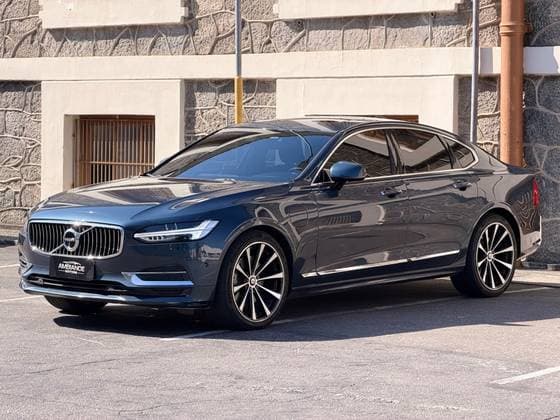 Carro 2.0 T8 HYBRID INSCRIPTION AWD GEARTRONIC