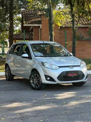 Carro 1.6 MPI CLASS HATCH 8V FLEX 4P MANUAL