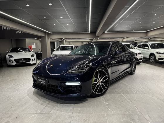 Carro 2.9 V6 E-HYBRID 4S PDK