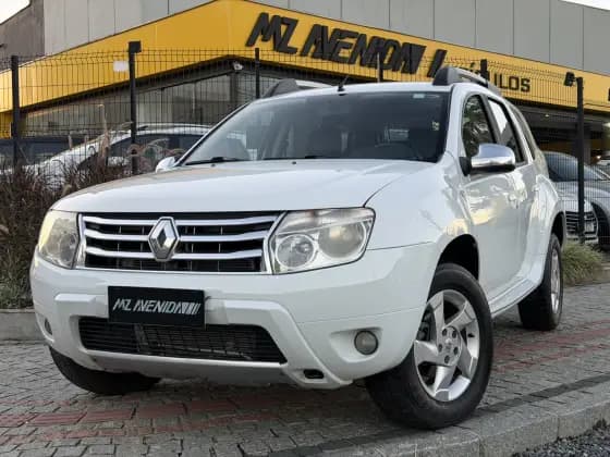 Carro 1.6 DYNAMIQUE 4X2 16V FLEX 4P MANUAL