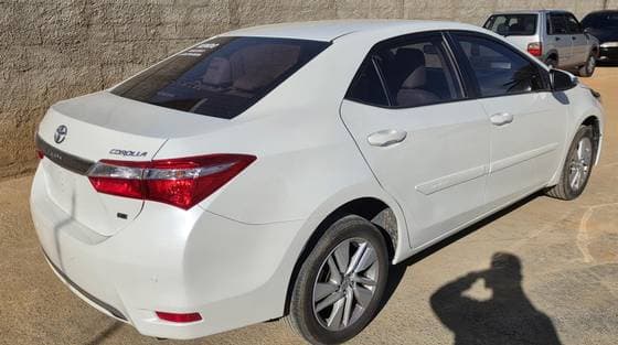 Carro 1.8 GLI UPPER 16V FLEX 4P AUTOMÁTICO