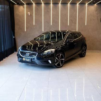 Carro 2.0 T5 R DESIGN TURBO GASOLINA 4P AUTOMÁTICO