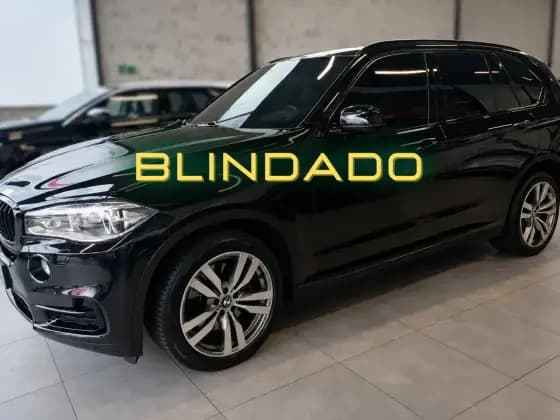 Carro 4.4 4X4 50I EXPERIENCE V8 32V GASOLINA 4P AUTOMÁTICO