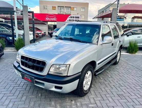Carro 2.4 MPFI ADVANTAGE 4X2 8V GASOLINA 4P MANUAL