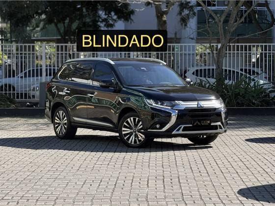 Carro 3.0 MIVEC V6 GASOLINA HPE-S AWD AUTOMÁTICO