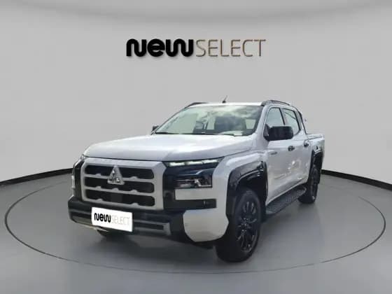 Carro 2.4 BITURBO DIESEL CD KATANA 4X4 AUTOMÁTICO