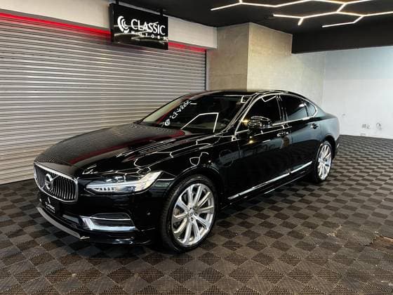 Carro 2.0 T8 HYBRID INSCRIPTION AWD GEARTRONIC