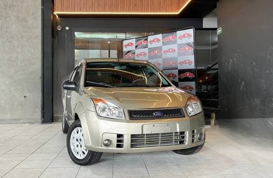 Carro 1.6 MPI CLASS HATCH 8V FLEX 4P MANUAL
