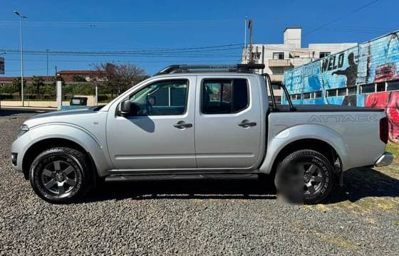 Carro 2.5 SV ATTACK 4X4 CD TURBO ELETRONIC DIESEL 4P MANUAL