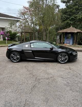 Carro 5.2 FSI COUPE PLUS QUATTRO V10 40V GASOLINA 2P S TRONIC