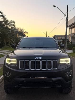Carro 3.6 LAREDO 4X4 V6 24V GASOLINA 4P AUTOMÁTICO