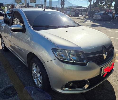 Carro 1.6 DYNAMIQUE 8V FLEX 4P MANUAL