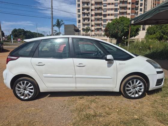 Carro 2.0 LA LUNA 16V GASOLINA 4P AUTOMÁTICO