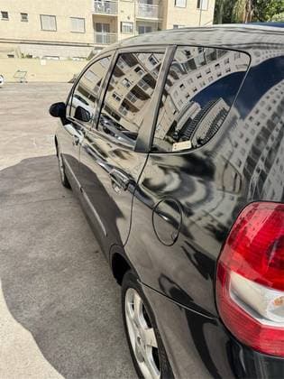 Carro 1.4 LXL 8V GASOLINA 4P AUTOMÁTICO
