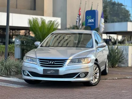 Carro 3.3 MPFI GLS SEDAN V6 24V GASOLINA 4P AUTOMÁTICO