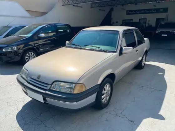 Carro 2.0 EFI BARCELONA 8V GASOLINA 2P MANUAL