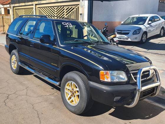 Carro 4.3 SFI DLX EXECUTIVE 4X2 V6 12V GASOLINA 4P AUTOMÁTICO