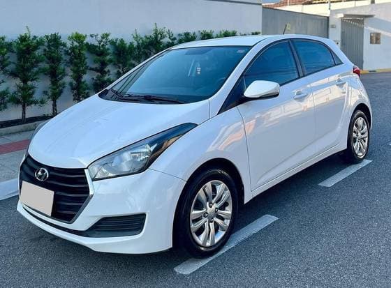 Carro 1.0 COMFORT PLUS 12V FLEX 4P MANUAL