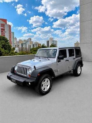 Carro 3.6 UNLIMITED SPORT 4X4 V6 GASOLINA 4P AUTOMÁTICO