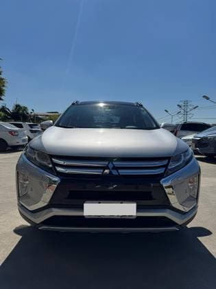 Carro 1.5 MIVEC TURBO GASOLINA HPE-S CVT